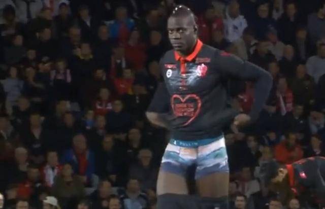 德天空：阿森纳关注法兰克福边锋巴霍亚，对方标价7000万欧（德天空：阿森纳有意法兰克福翼锋巴霍亚，后者要价达7000万欧元）