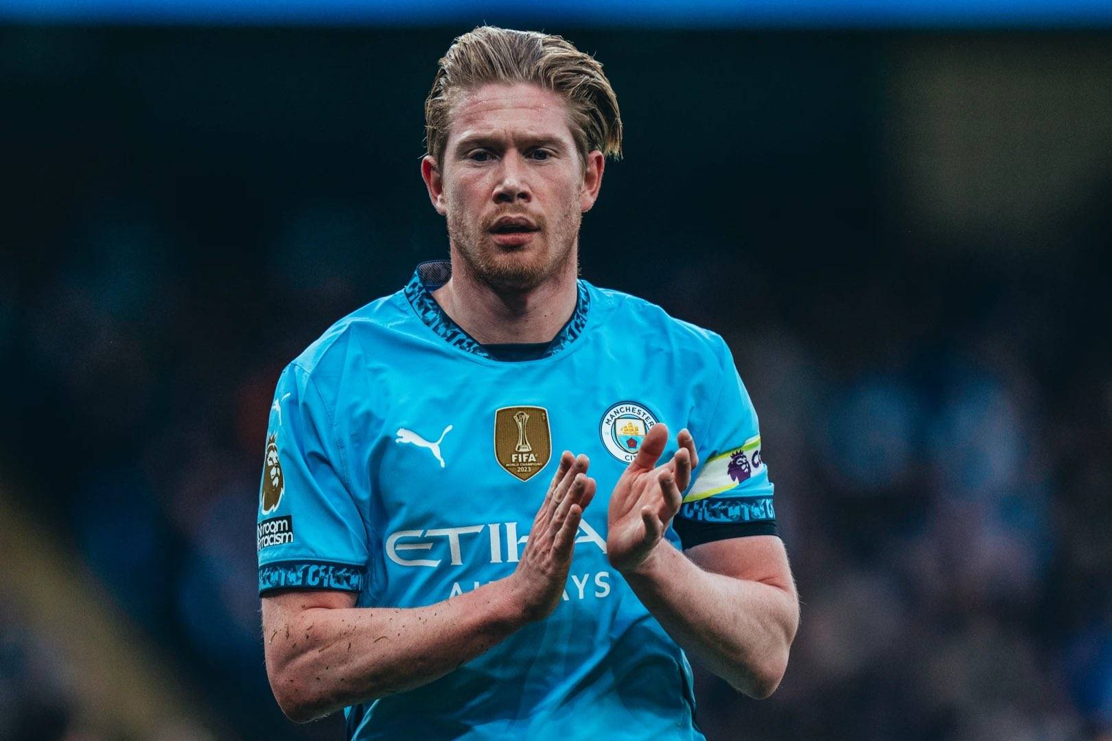 切尔西防线愈稳查洛巴已成核心 詹姆斯如同战神